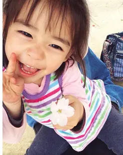 ２歳。この頃から天真爛漫だったとか