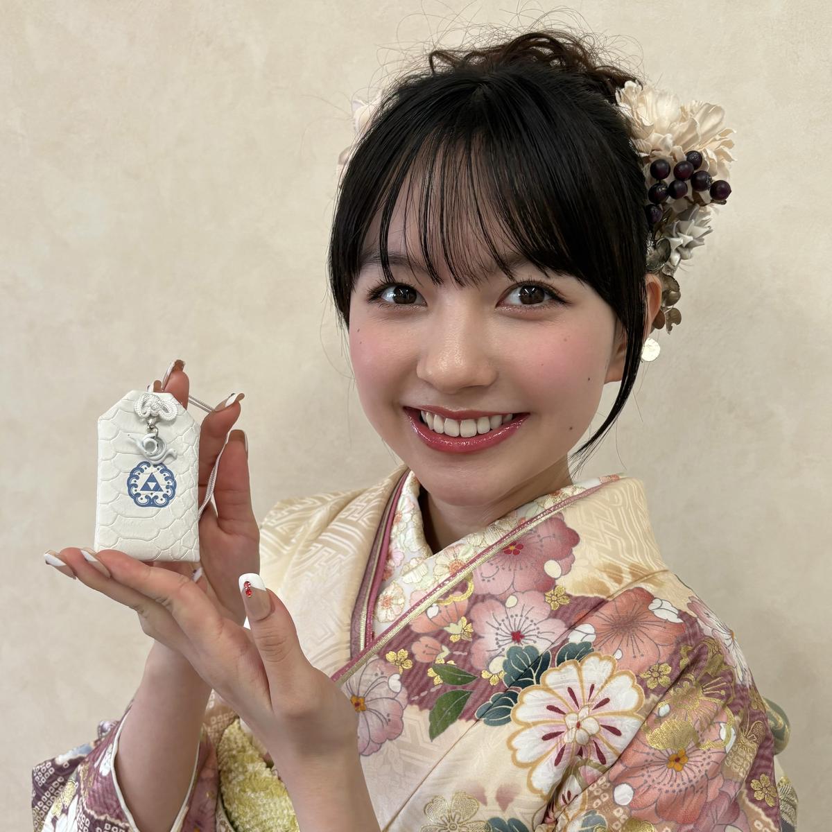 河村ここあ 江島神社の巳守
