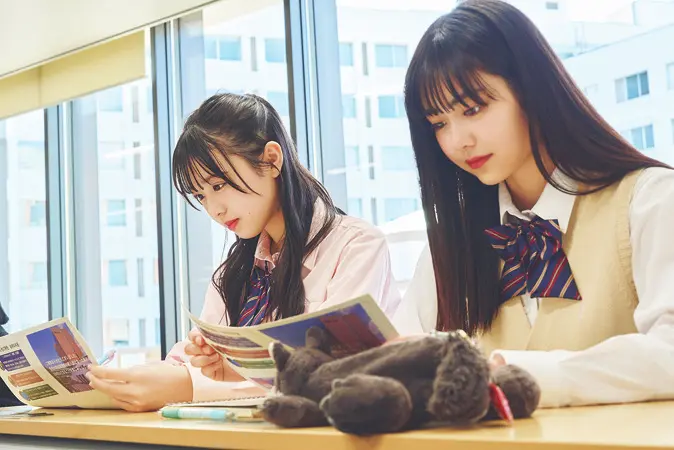 ちょっとムズそうな経済学部の講義に挑戦☆ 自分の学びたいことと、大きなズレがないかチェックするのに役立つのが模擬授業。予約必須のプログラムでこの日も大人気でした★