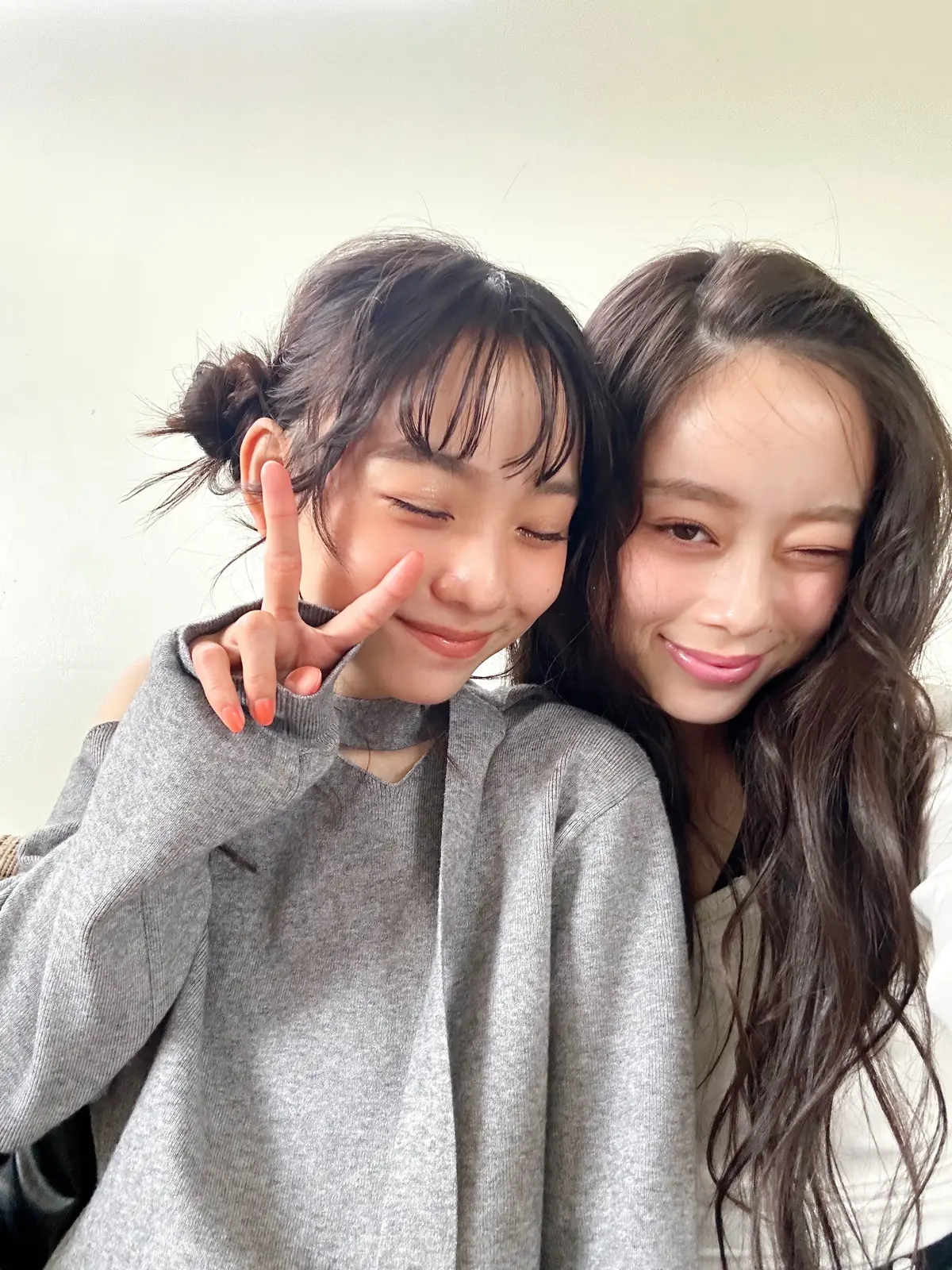 佐藤不二子オフショット・松本麗世ちゃんと♡１
