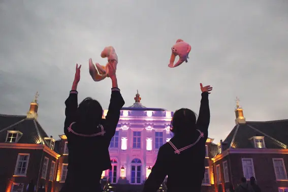 帽子投げはタイミングが重要!