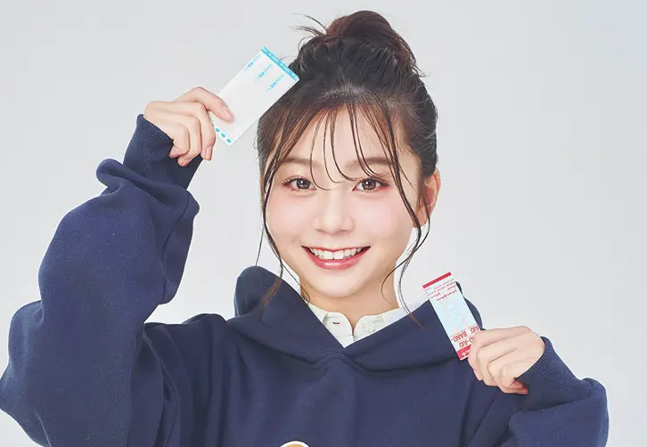 絆創膏