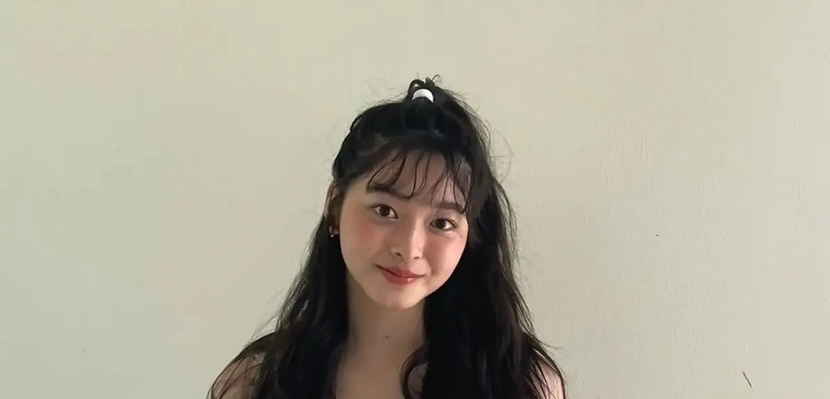 滝口芽里衣　Seventeen夏号