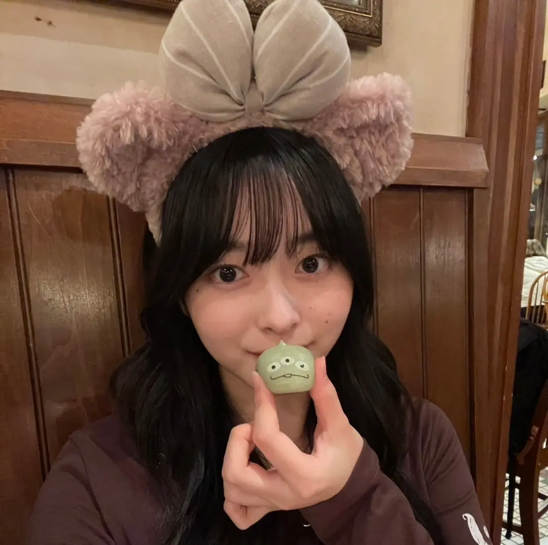 滝口芽里衣 東京ディズニーシーのリトルグリーンまん