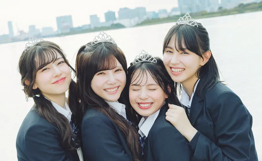 キラキラティアラで ヒロイン感アップ！