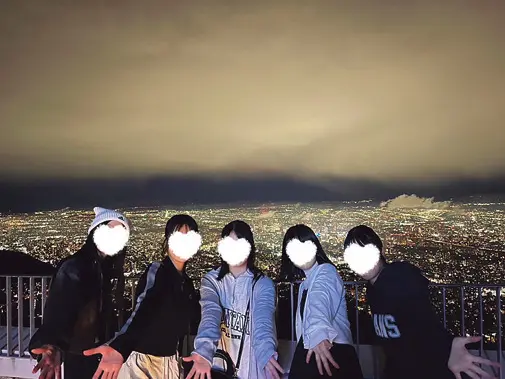 展望台で記念撮影はテッパン!