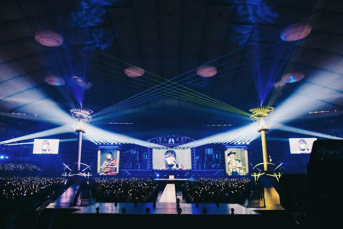 『King & Prince STARRING DOME TOUR 2026』のオープニングで華々しく登場する永瀬廉と髙橋海人