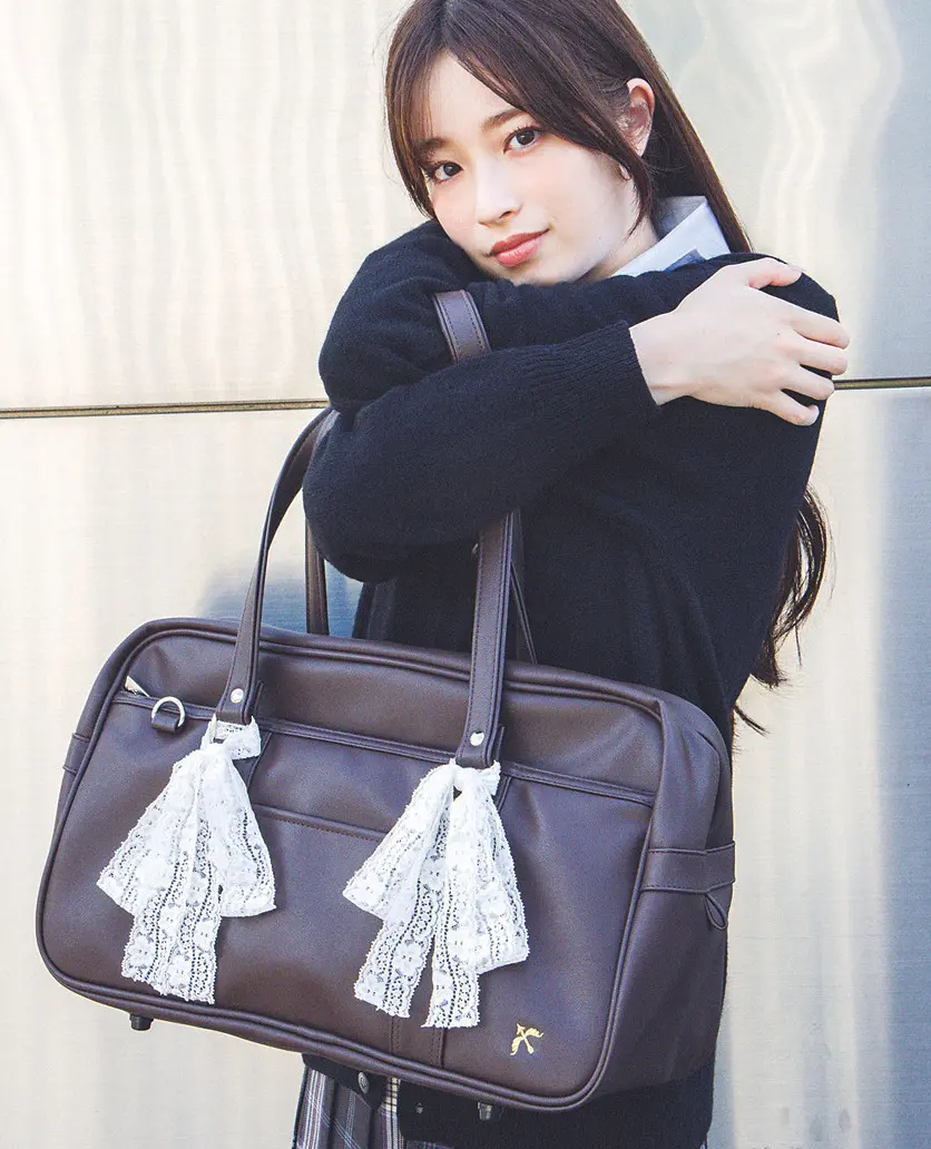 スクバにレースを巻く