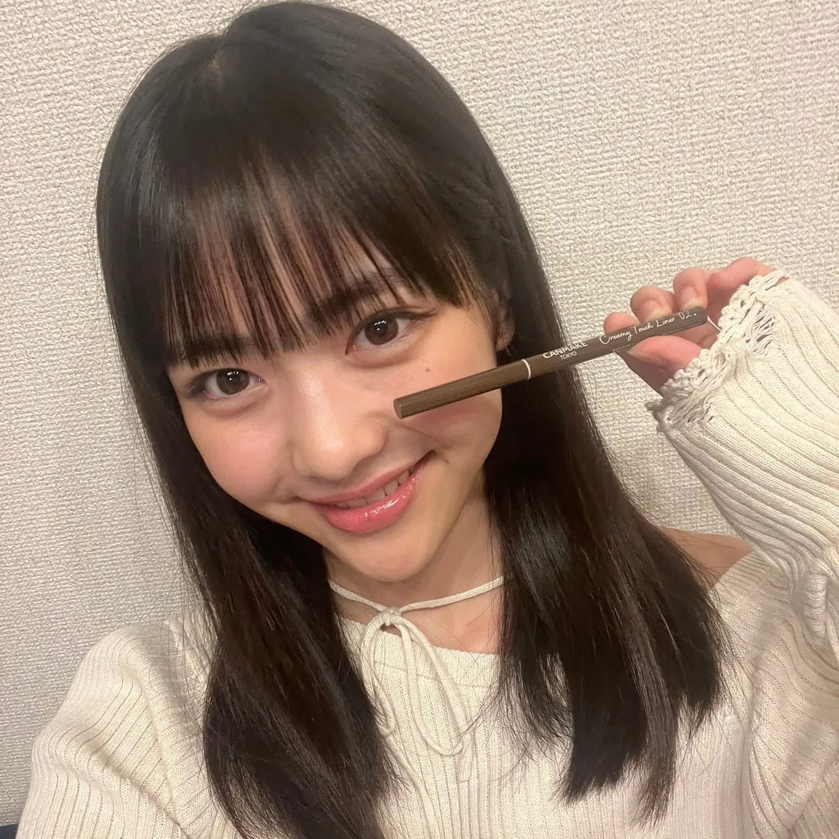 原田花埜『キャンメイク』のアイライナー