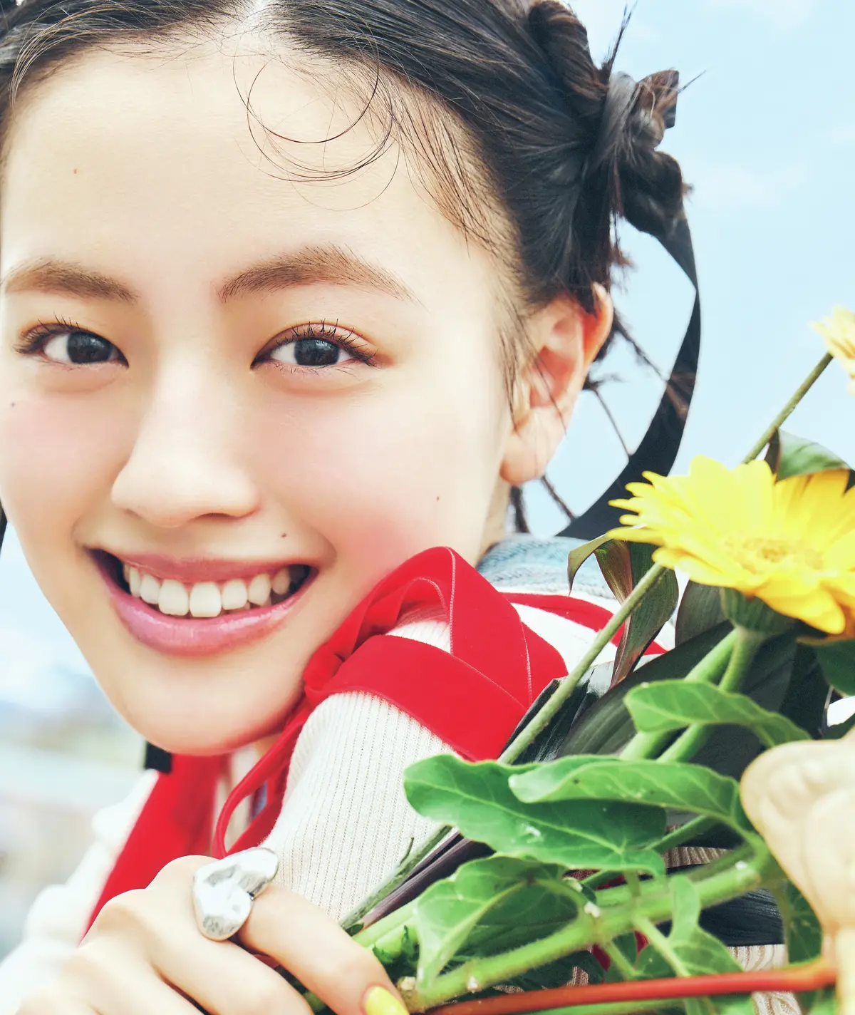 上坂樹里　卒業　笑顔