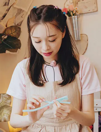 作業するりりか