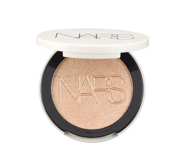 ライトリフレクティング ルミナイジングパウダー 03961￥6050／NARS JAPAN