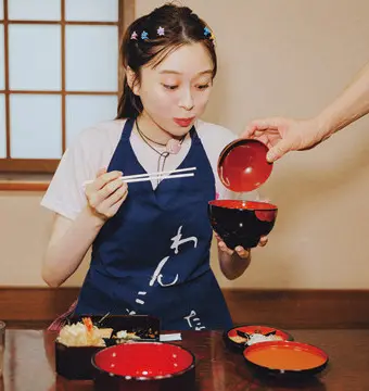 わんこそば食べる