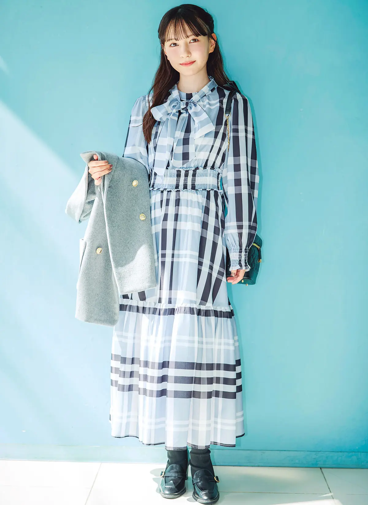 河村ここあ／大好きワンピースは冬のチェック柄で大人っぽく