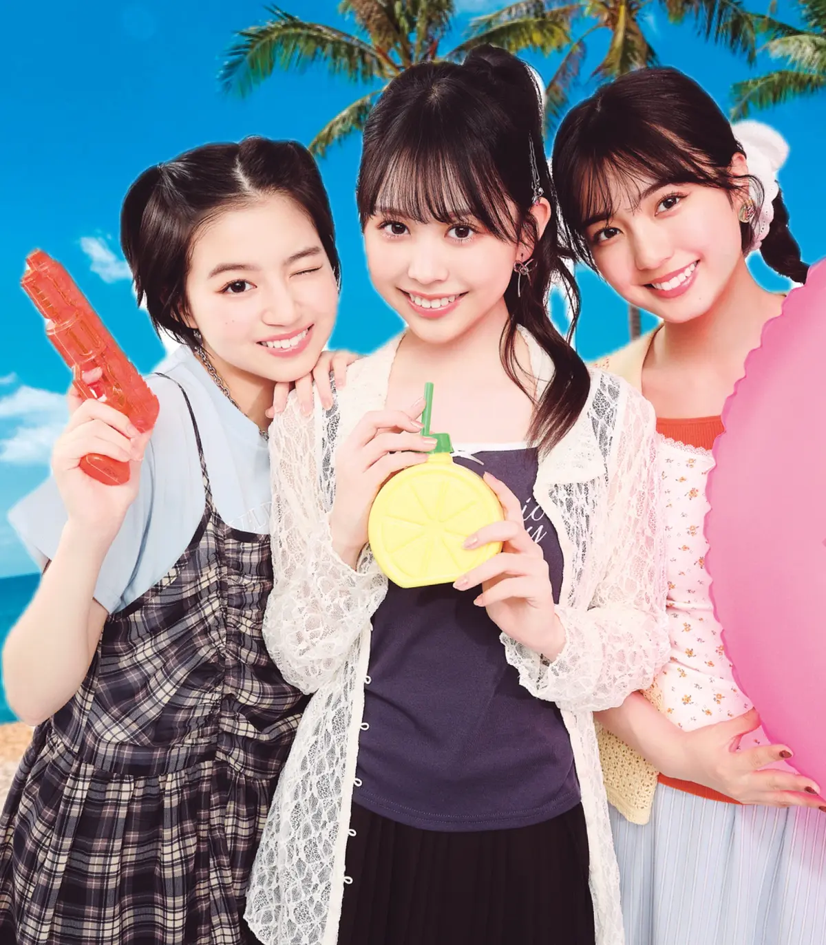 day1 三姉妹そろって海まで日帰り旅行！ 夏の始まりにワクワクが止まらない♡