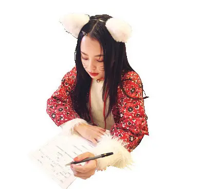 コスプレのまま真面目に回答するのがこの企画の恒例。