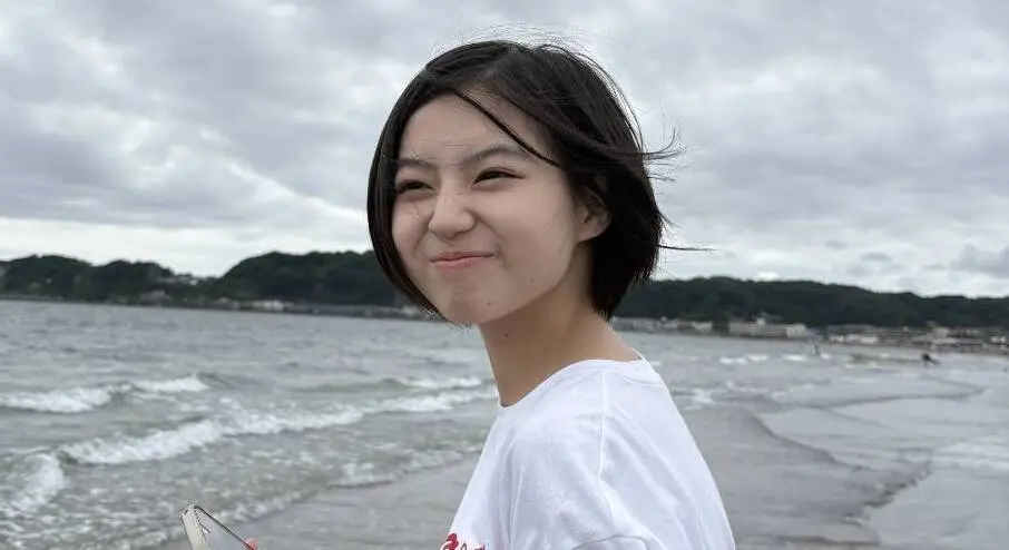 【佐々木満音】夏を満喫!🏖