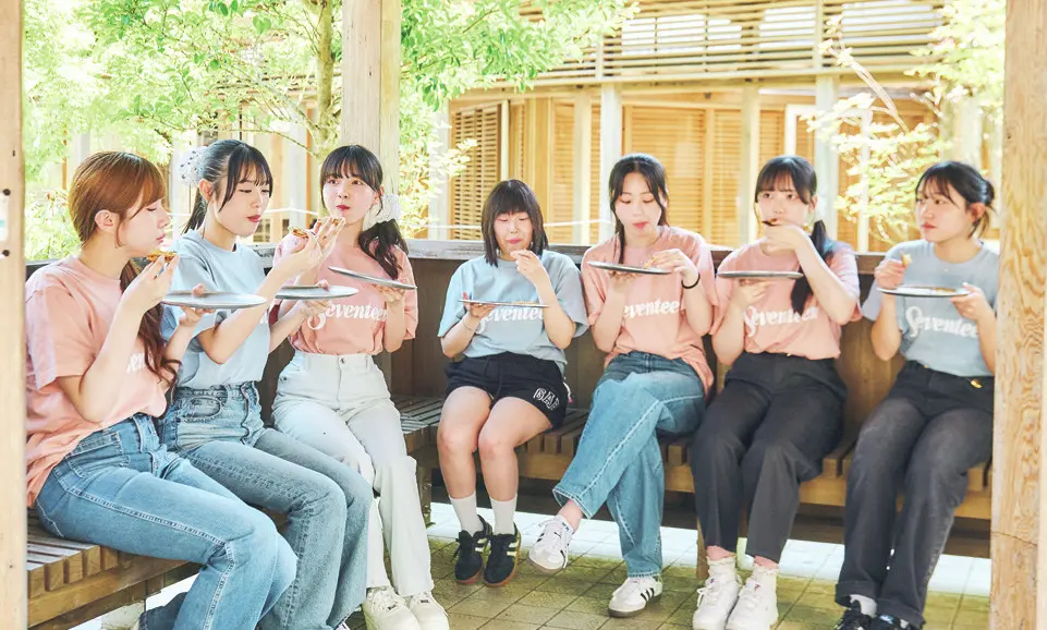 ピザを試食