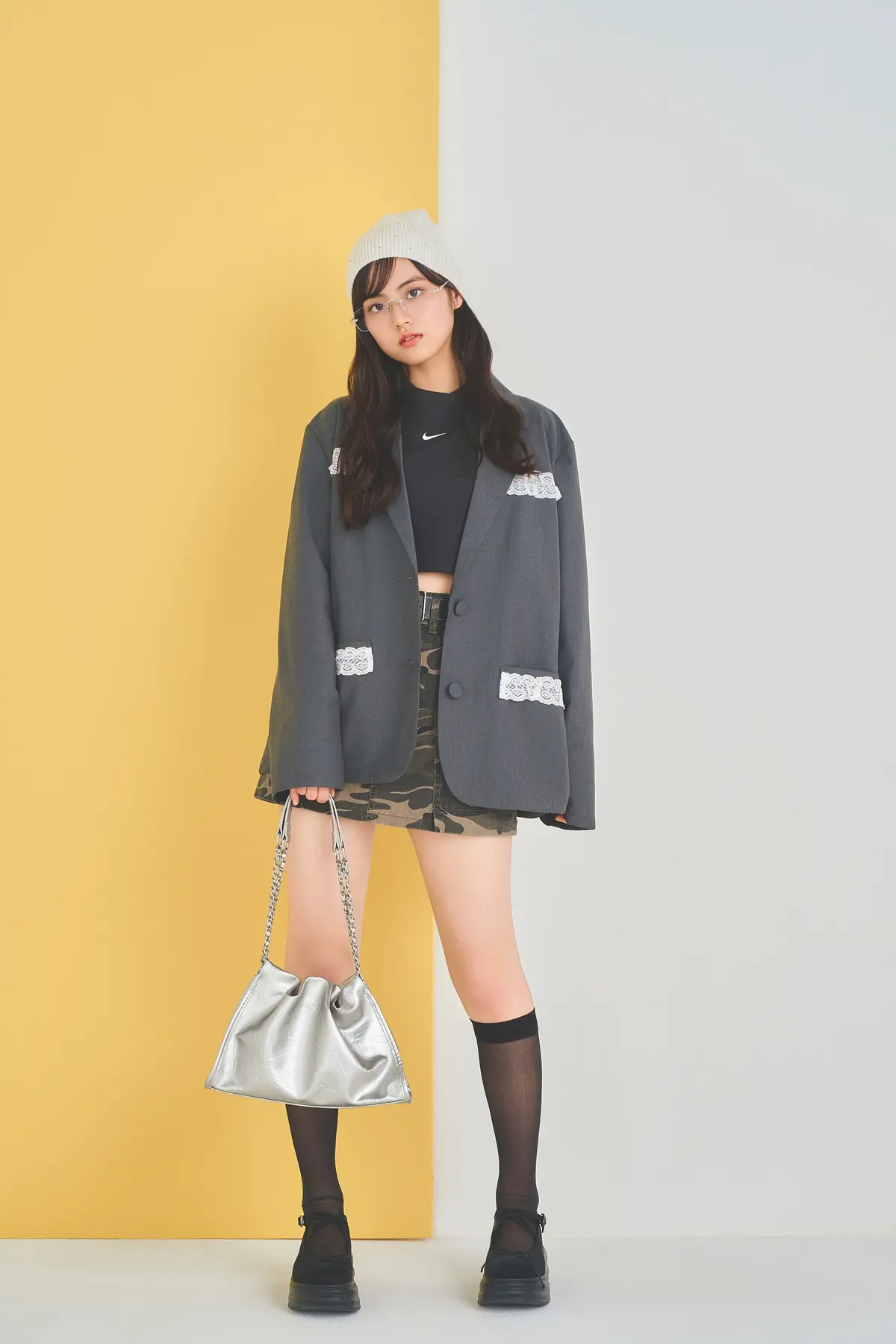 スポーティーなジャケットコーデ