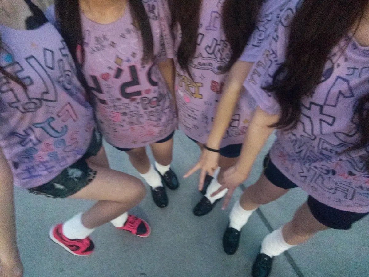 【落書きデコTシャツ4選】JKのかわいいの画像_3