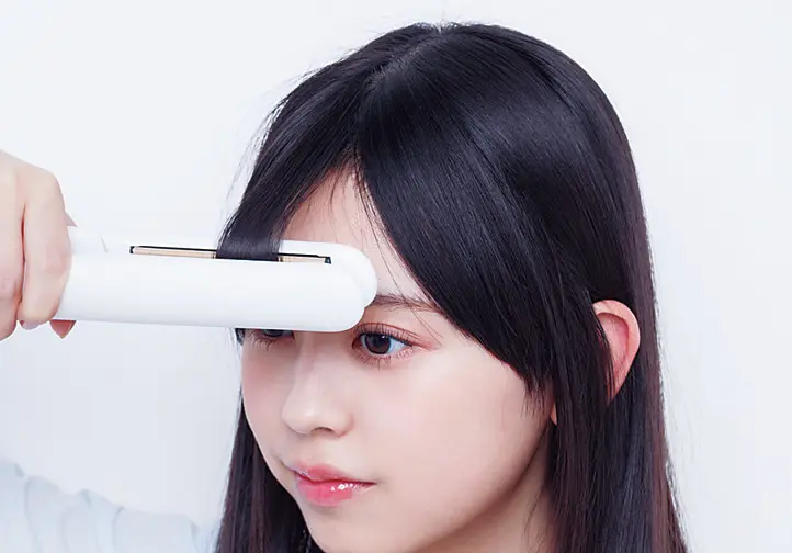 ６　ゆるやかなカールをつける
