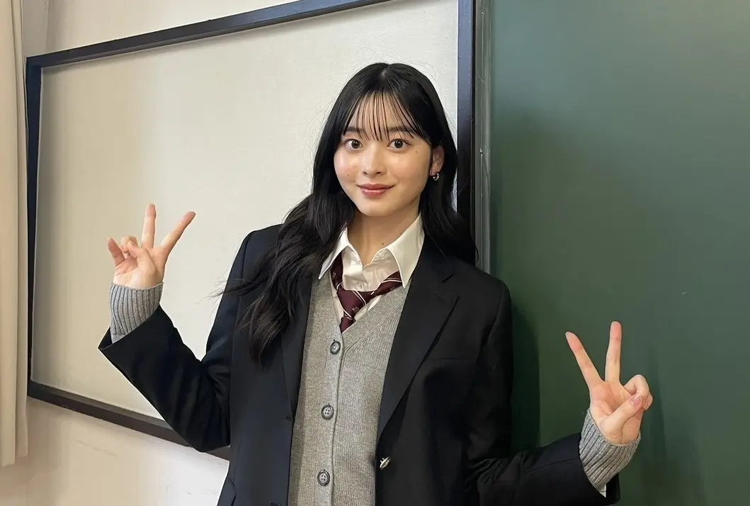 【滝口芽里衣】Seventeen春号