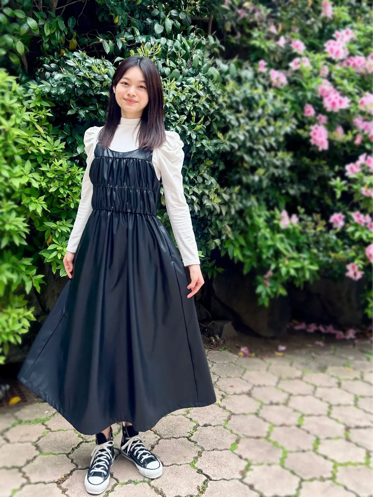 月島琉衣『AZUL BY MOUSSY』のジャンスカ1