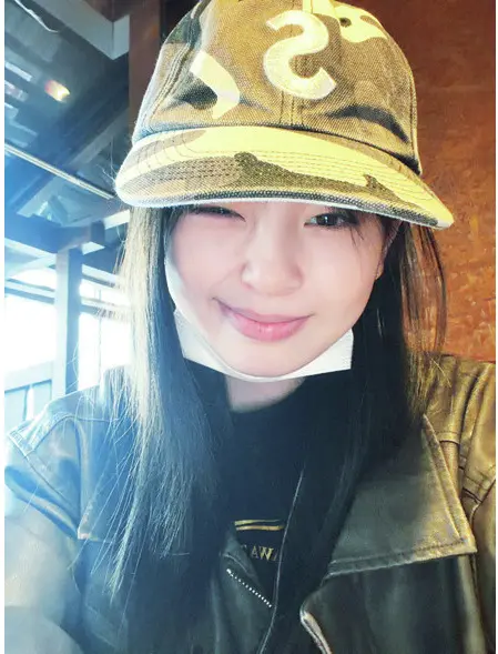 小國舞羽はおいしいごはんに興味あり！