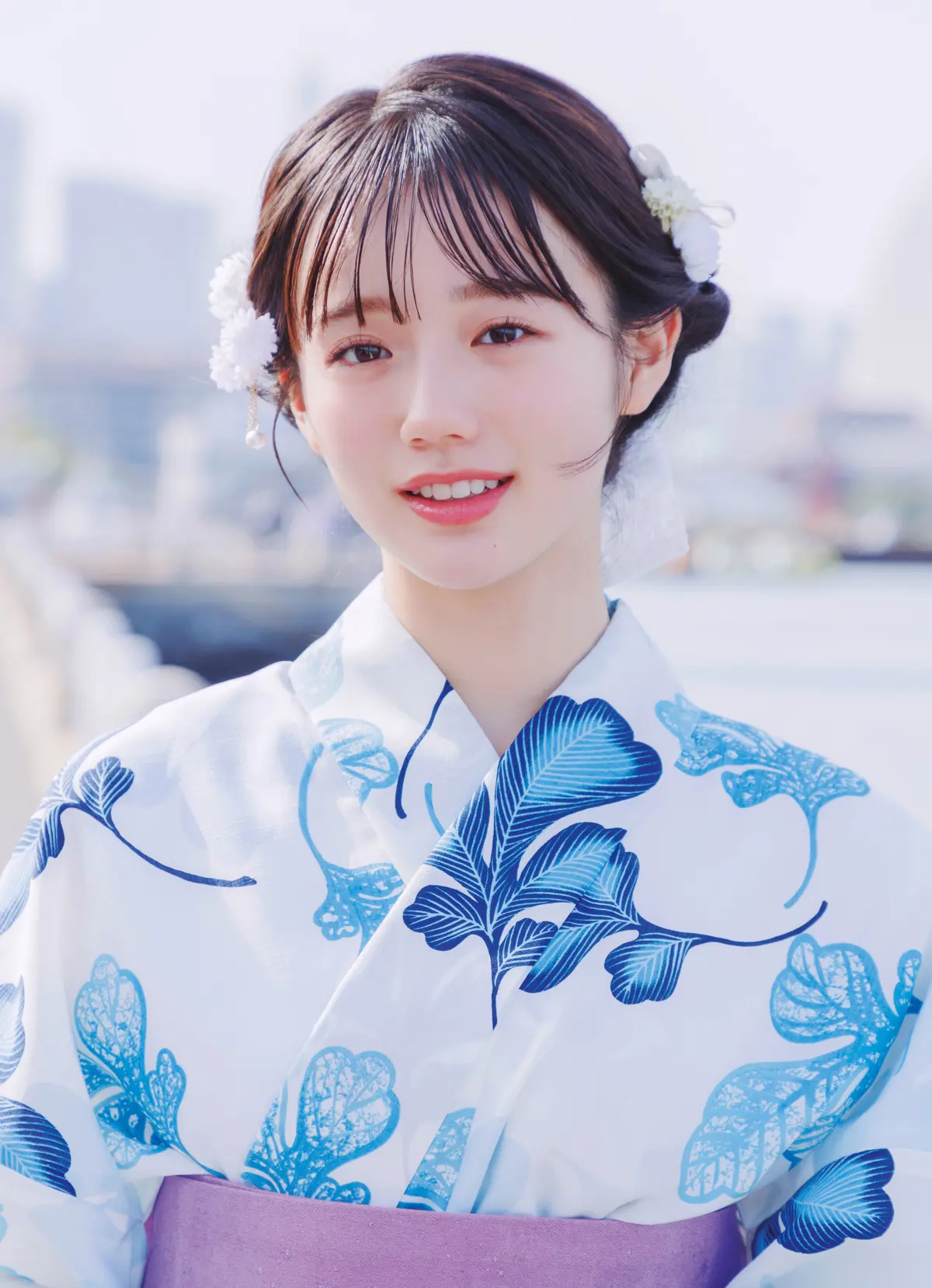 浴衣デートの日のねじねじ低めおだんご