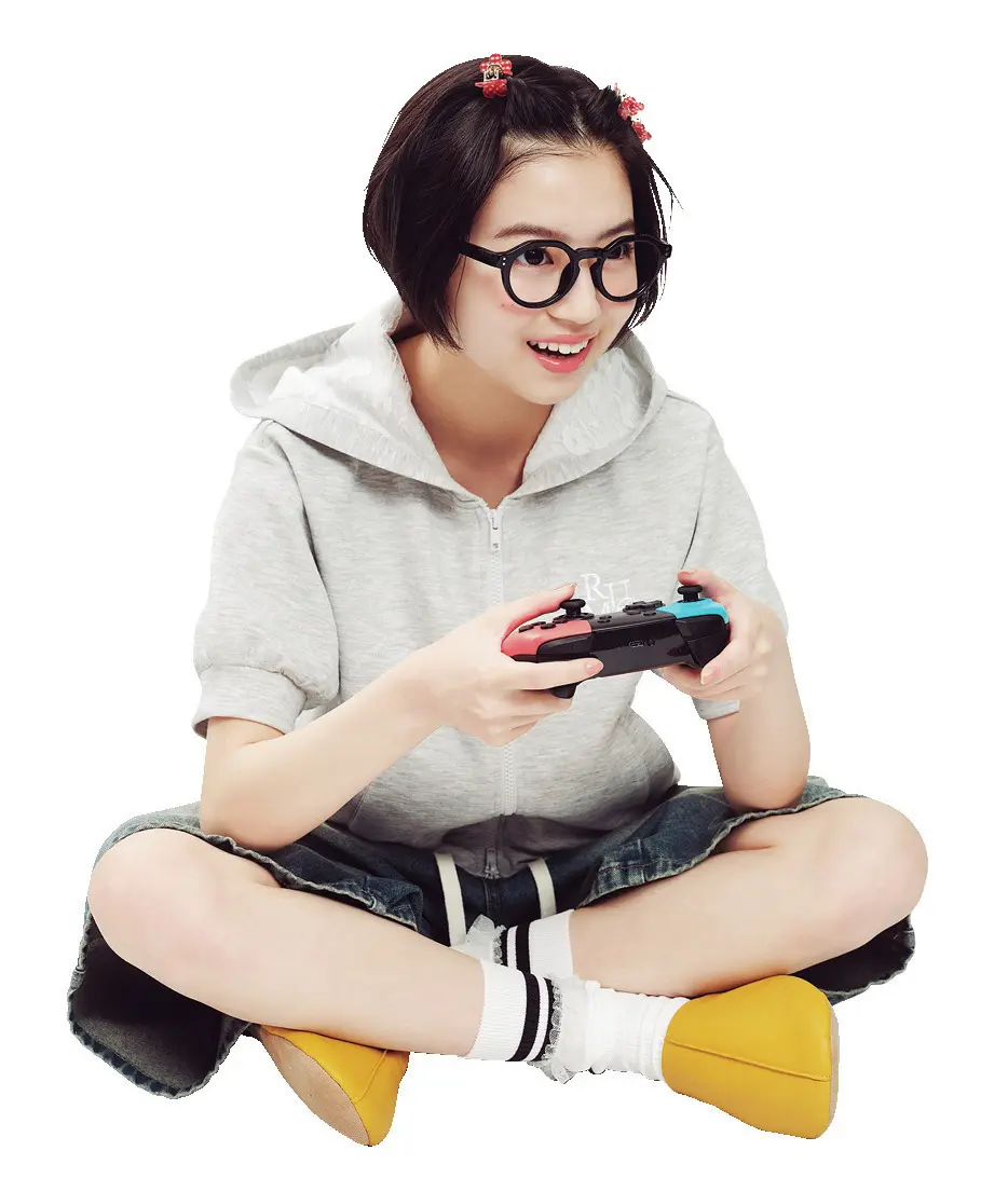 モヤモヤするからゲームざんまい！ 攻略法を聞きたくって ケンタに電話したら 「夏祭り行こうぜ」って誘われちゃった。