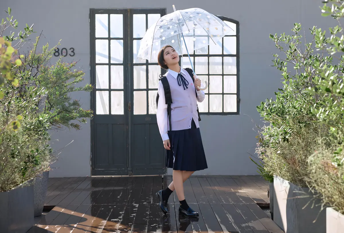 HARUTA（ハルタ）人工皮革のローファーを雨の日に履いている