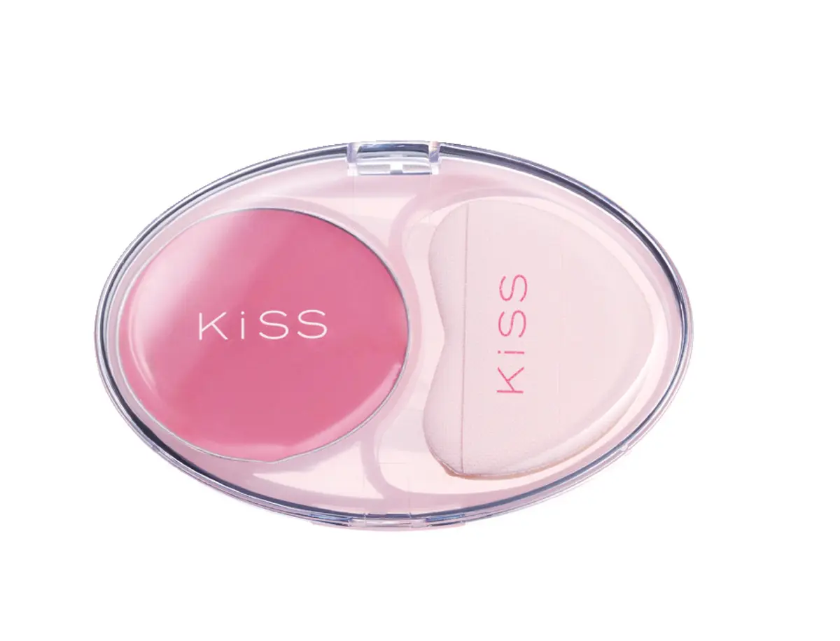 キス ビーマイ リアルチーク 04￥1650／KISSME（伊勢半）
