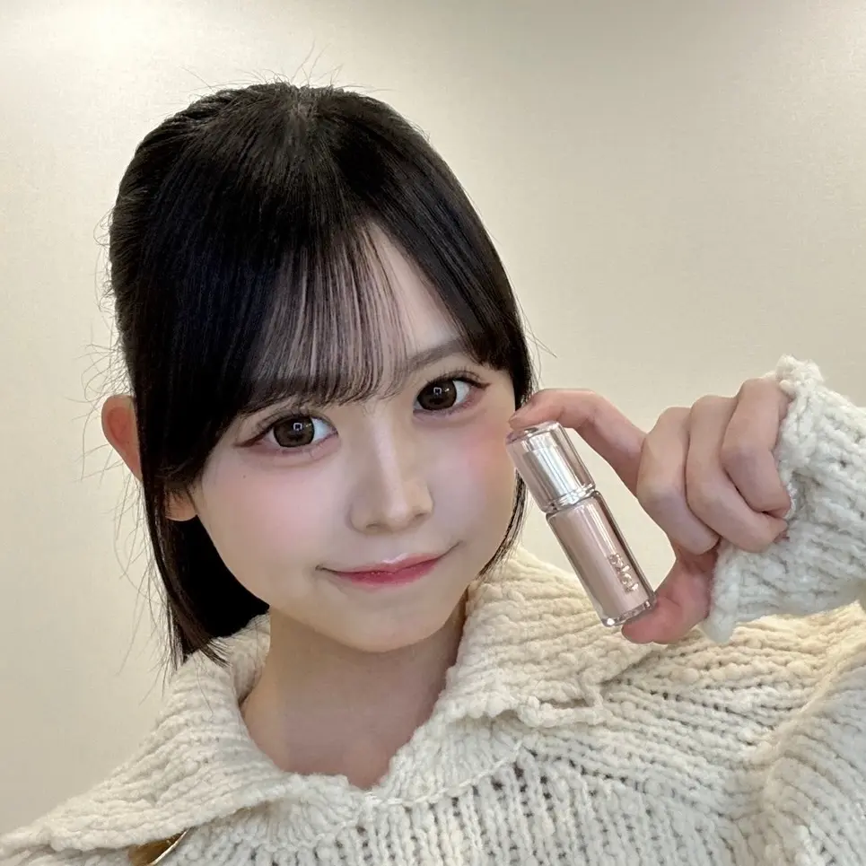  梶原叶渚『ラカ』のリップ