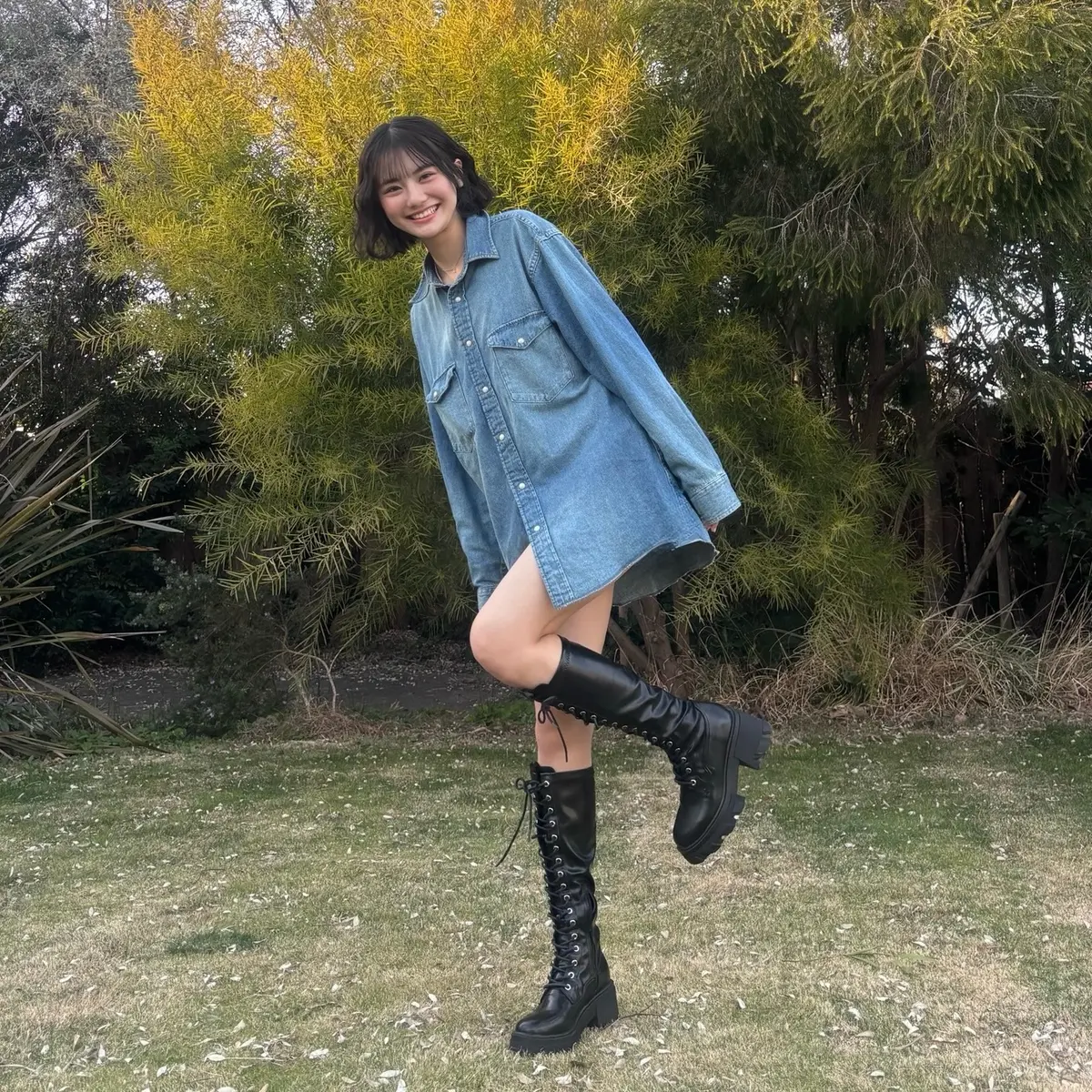 関谷瑠紀『ジュエティ』のブーツ