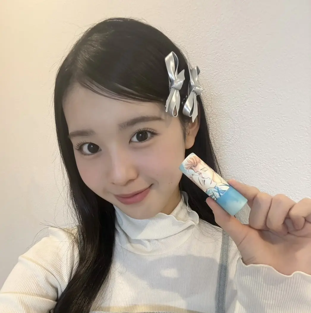 宮迫翠月『天使なんかじゃない』のリップ&リップスタンド