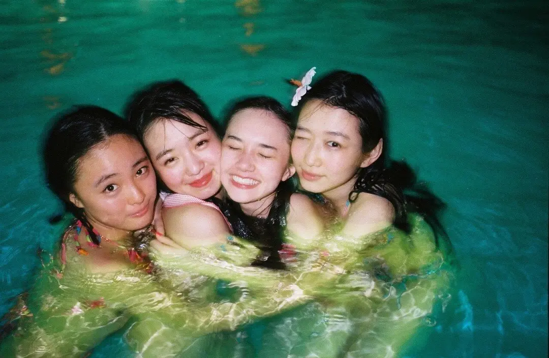 花恋、真悠、夏美、彩in GUAM!!!の画像_3