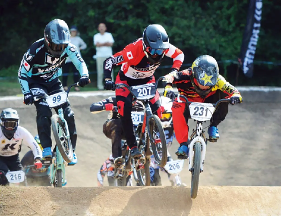 10代で五輪で金を狙うBMXの中井飛馬選の画像_1