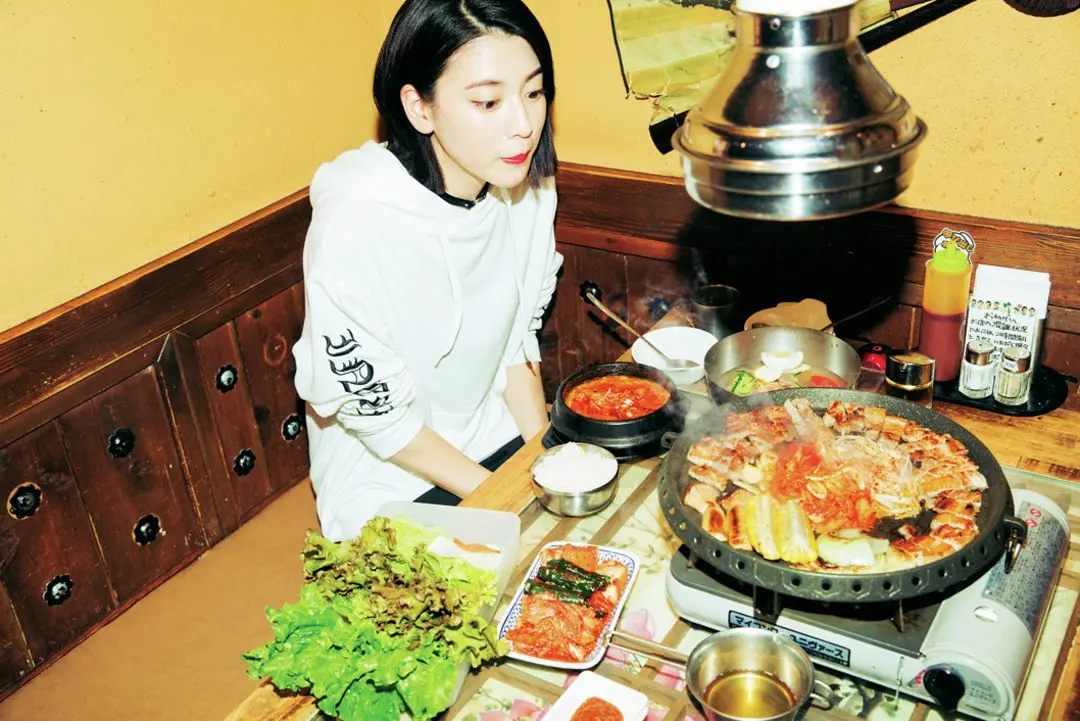 三吉彩花の大好物♡韓国料理屋さんで”食”の画像_1