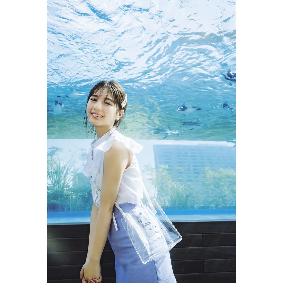 ”水族館系女子”になりたいなら白×ブルーの画像_1