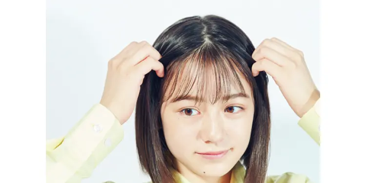 通学ヘアのテッパン★優等生な透け感ストレの画像_2