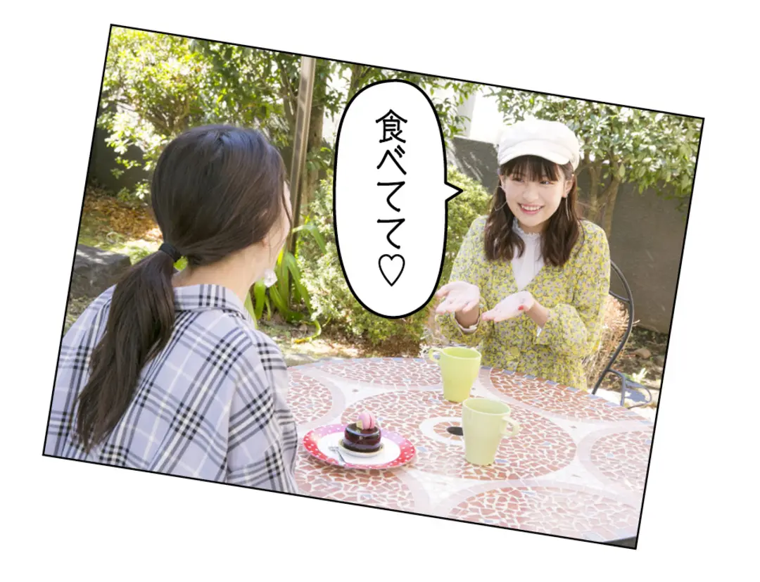 友とカフェ。食べるときにもマナーあり！の画像_3