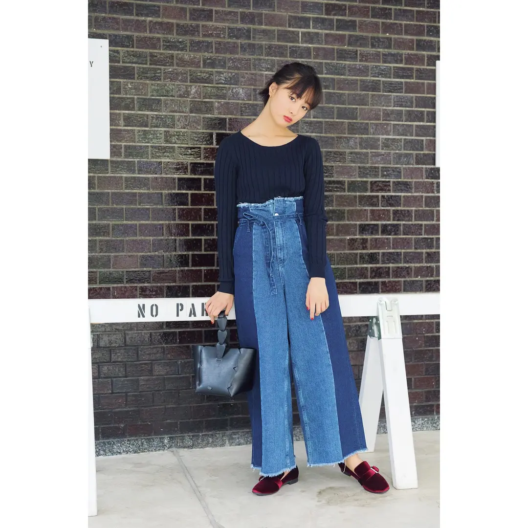 花恋の冬私服は、大人化したJKシンプル♡の画像_1