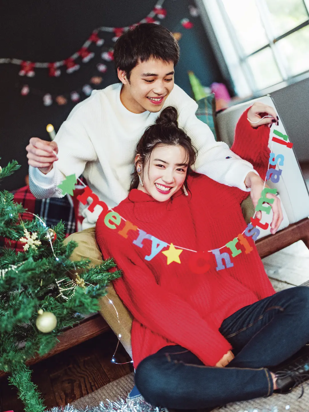 めいのおうちクリスマスデート、のぞき見しの画像_1