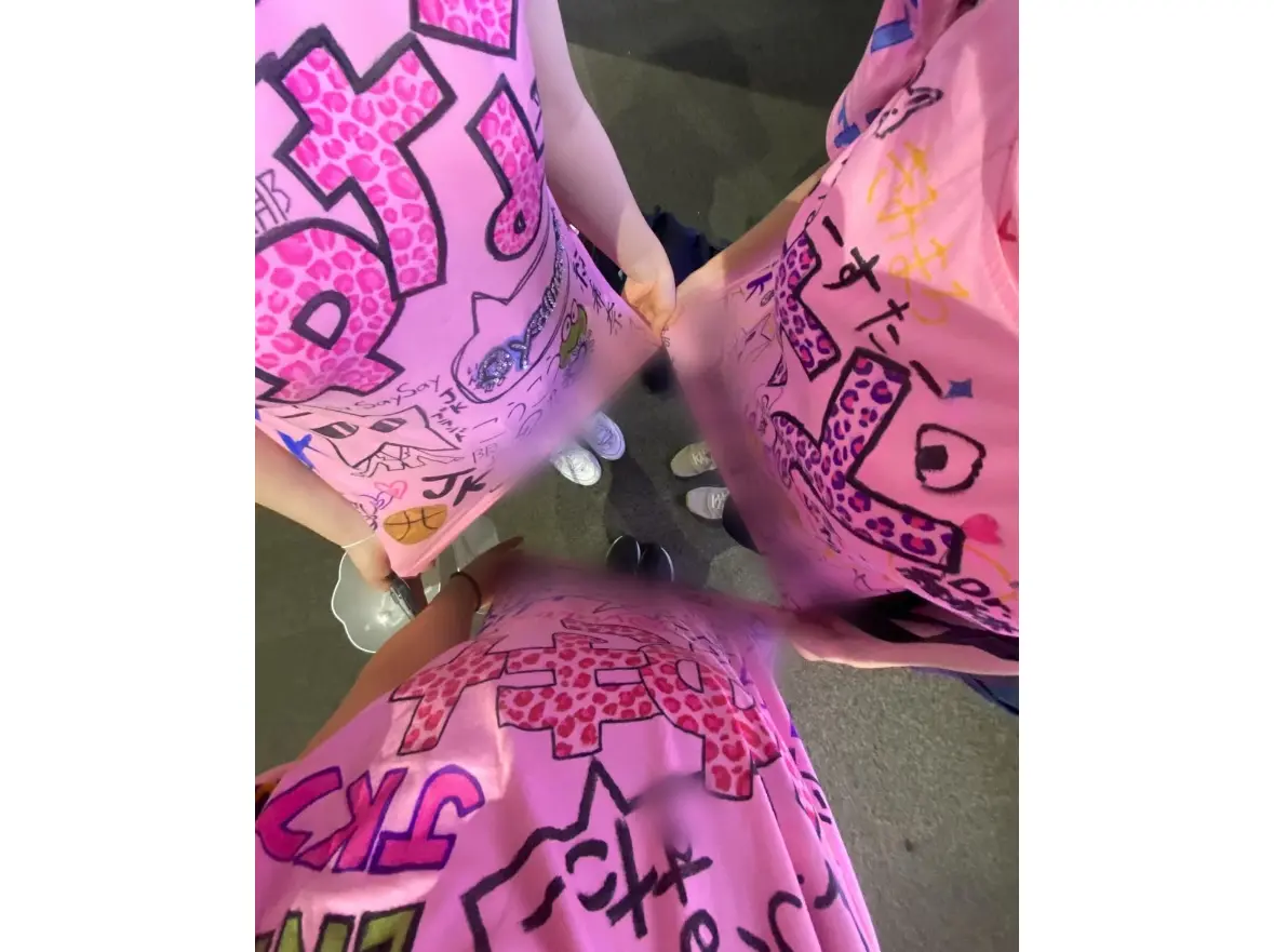 【落書きデコTシャツ4選】JKのかわいいの画像_2