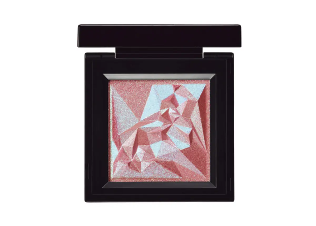 憧れ部門／3位　シュウ ウエムラ クラッシュド ジェム  アメジスト レイン