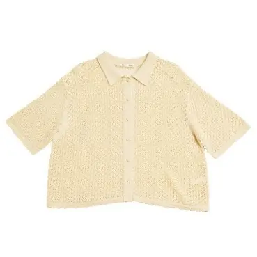 A ニットシャツ￥1990