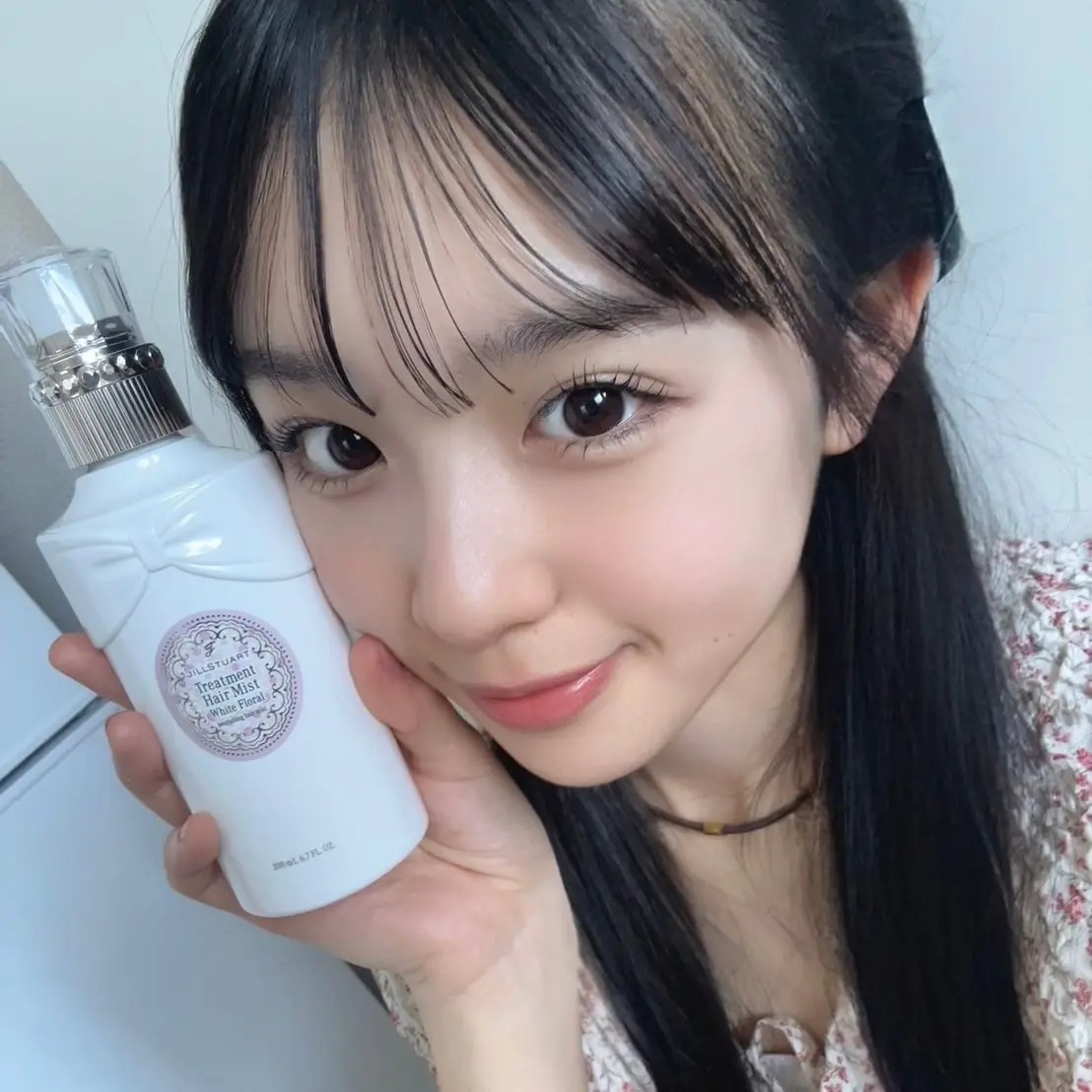 宮迫翠月『ジルスチュアート ビューティ』のヘアミスト1