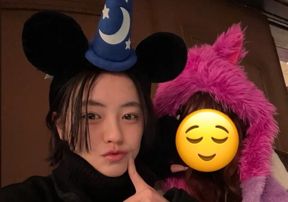 【上坂樹里】チャック、折れたよ。