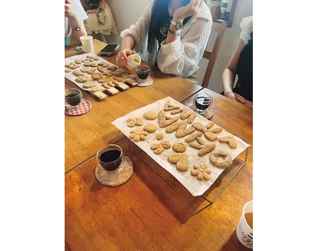 瑠紀 ちんすこう作り