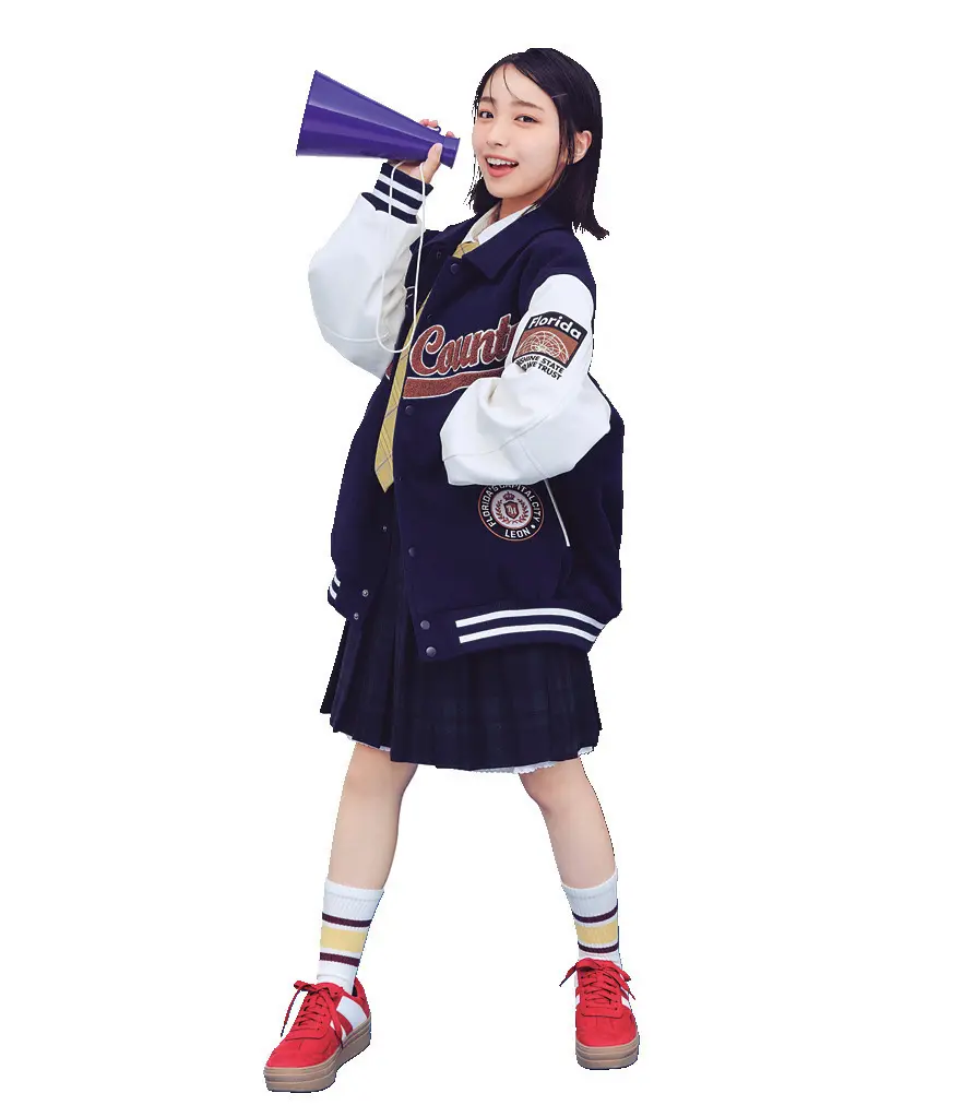 スタジャンコーデ　メガホン